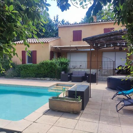 Апартаменты Studio 25M2 Avec Piscine Et Spa, Proche Iter Et Cadarache Валансоль Экстерьер фото